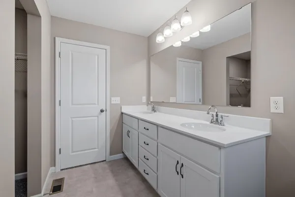 $449,900 | 2017 Coneflower Point, Buffalo, MN 55313