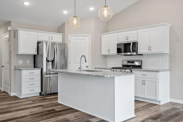 $449,900 | 2017 Coneflower Point, Buffalo, MN 55313