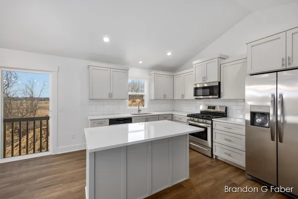 $385,000 | 9383 Shimano Drive, Portland, MI 48875