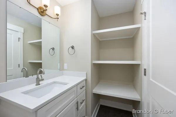 $385,000 | 9383 Shimano Drive, Portland, MI 48875