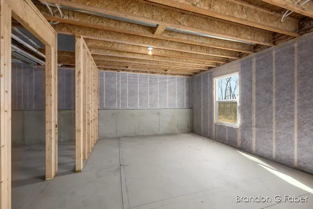 $385,000 | 9383 Shimano Drive, Portland, MI 48875