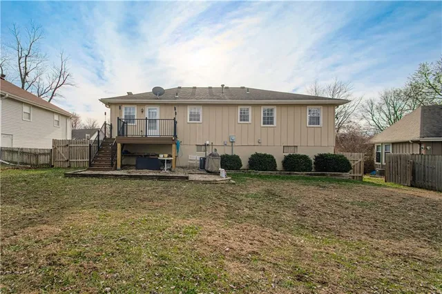 $300,000 | 1120 West Wabash Street, Olathe, KS 66061