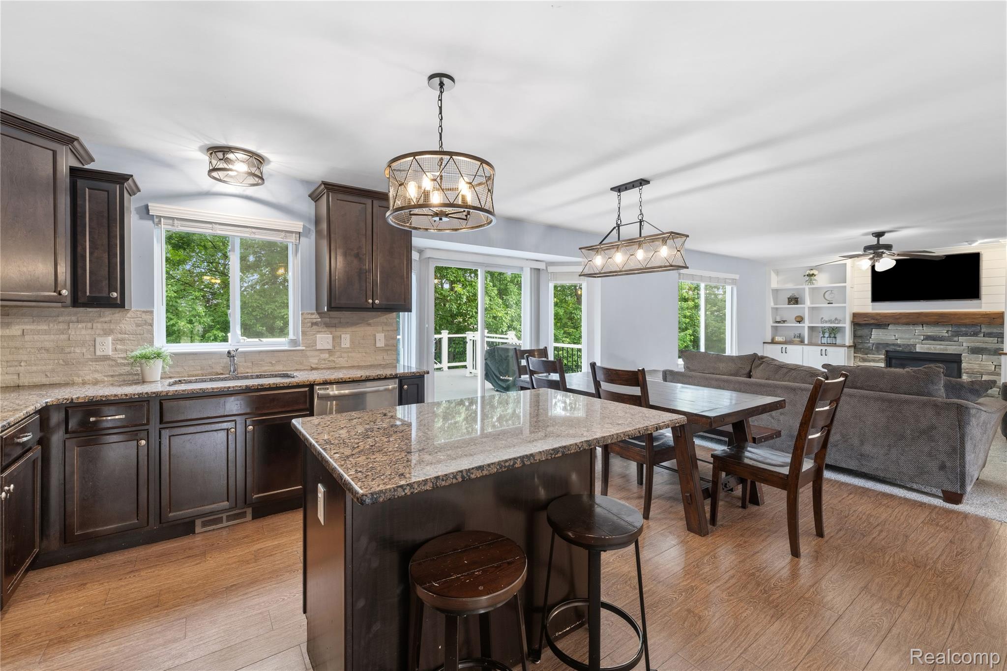 4158 Pepper Tree Lane Howell, MI 48843 - Photo 12 of 50 4158 Pepper Tree-113.jpg