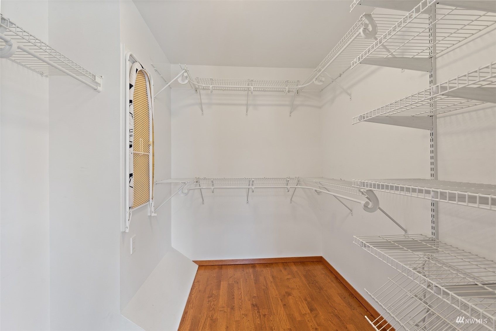 18731 Ross Road Bothell, WA 98011 - Photo 19 of 39 Gallery Image 19