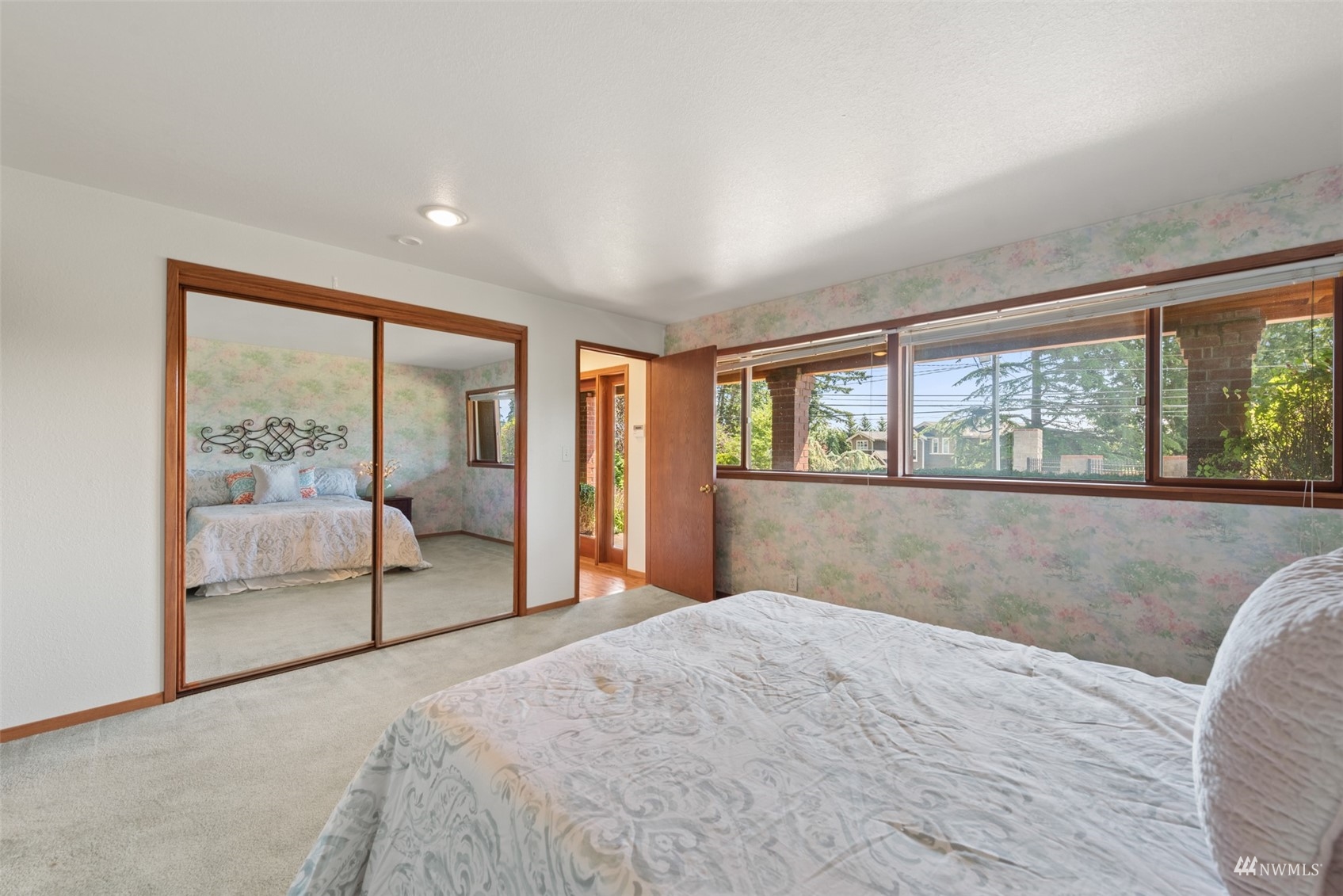18731 Ross Road Bothell, WA 98011 - Photo 21 of 39 Gallery Image 21