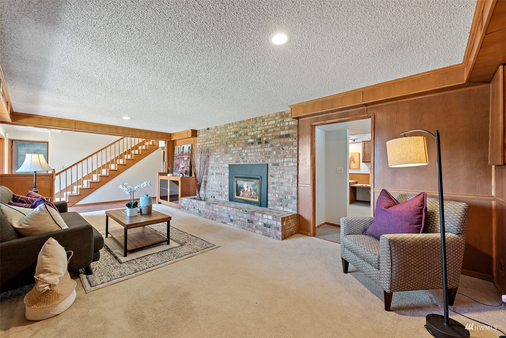 18731 Ross Road Bothell, WA 98011 - Photo 24 of 39 Gallery Image 24