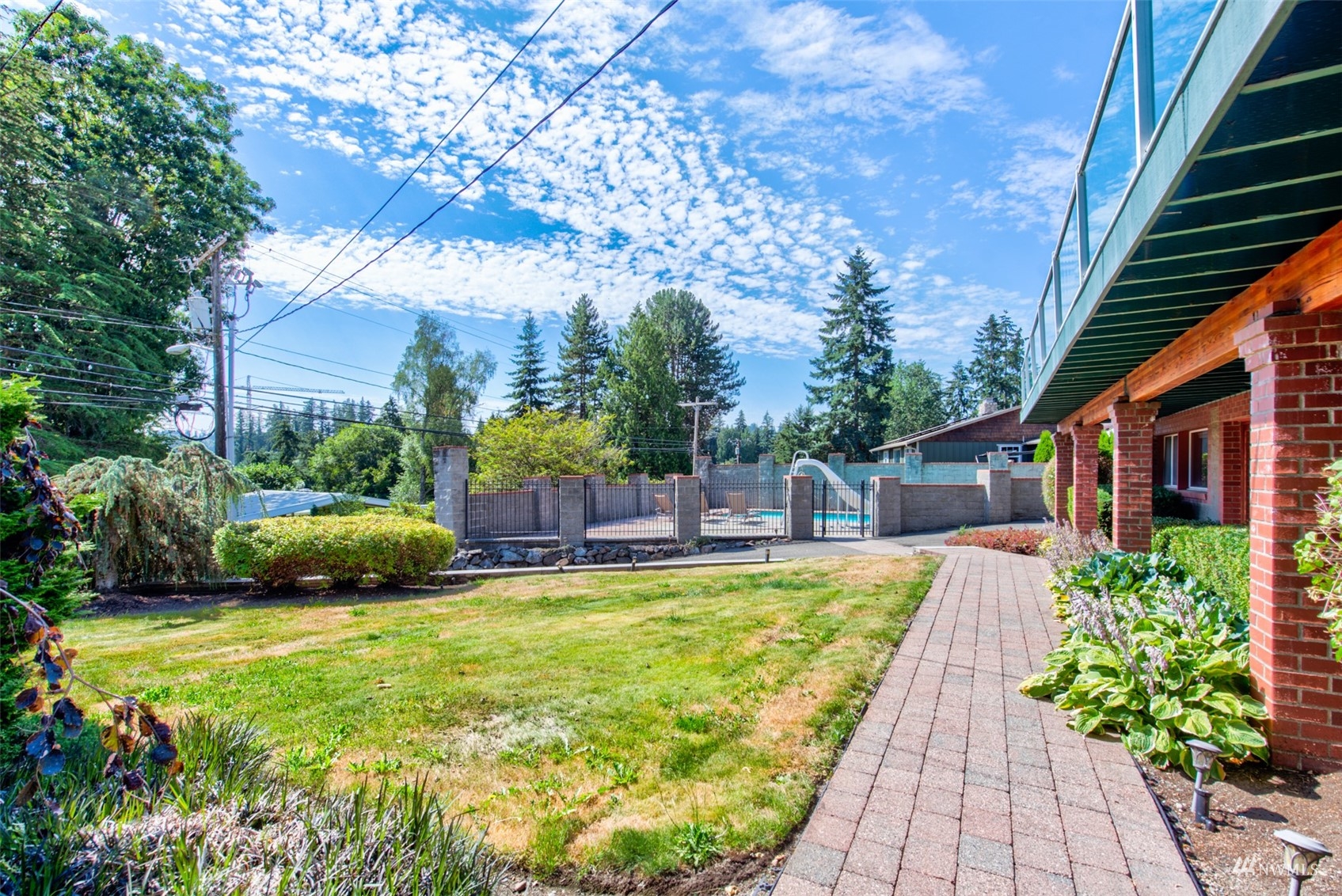 18731 Ross Road Bothell, WA 98011 - Photo 33 of 39 Gallery Image 33