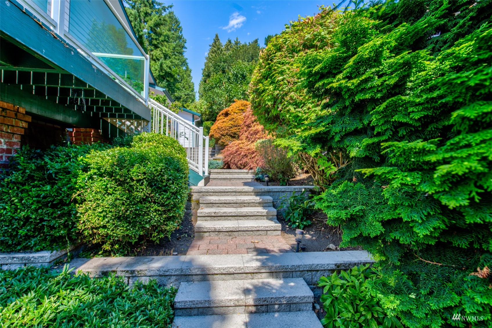 18731 Ross Road Bothell, WA 98011 - Photo 36 of 39 Gallery Image 36