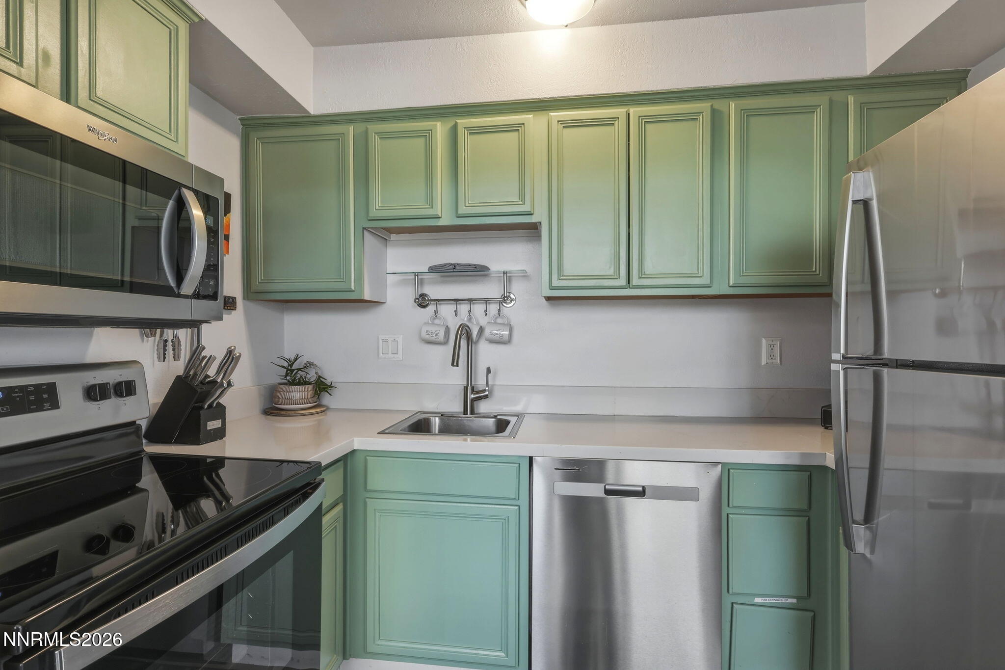 280 Island Avenue, Unit 201 Reno, NV 89501 - Photo 14 of 30 14-web-or-mls-IMG_7349