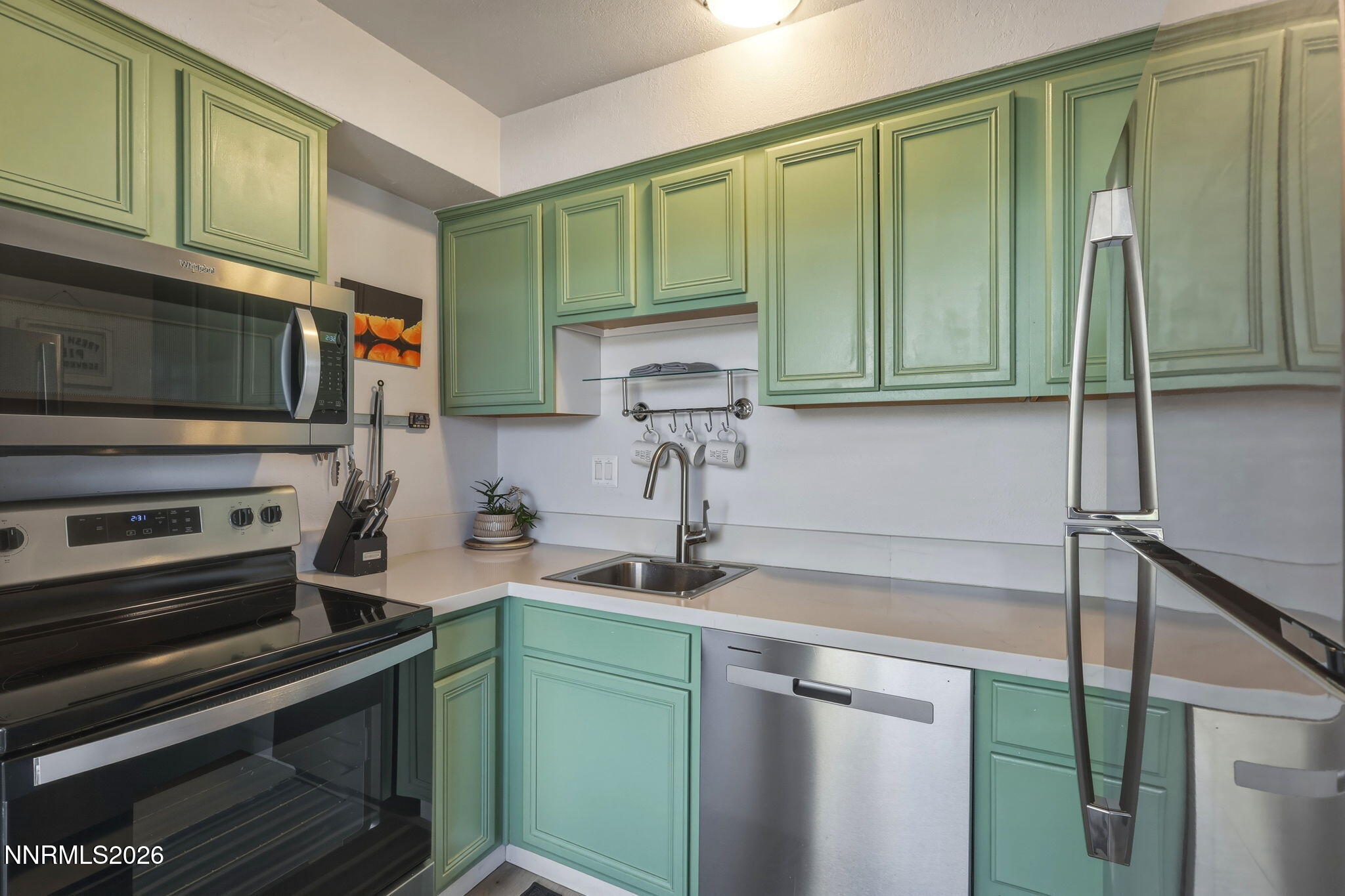 280 Island Avenue, Unit 201 Reno, NV 89501 - Photo 15 of 30 15-web-or-mls-IMG_7340