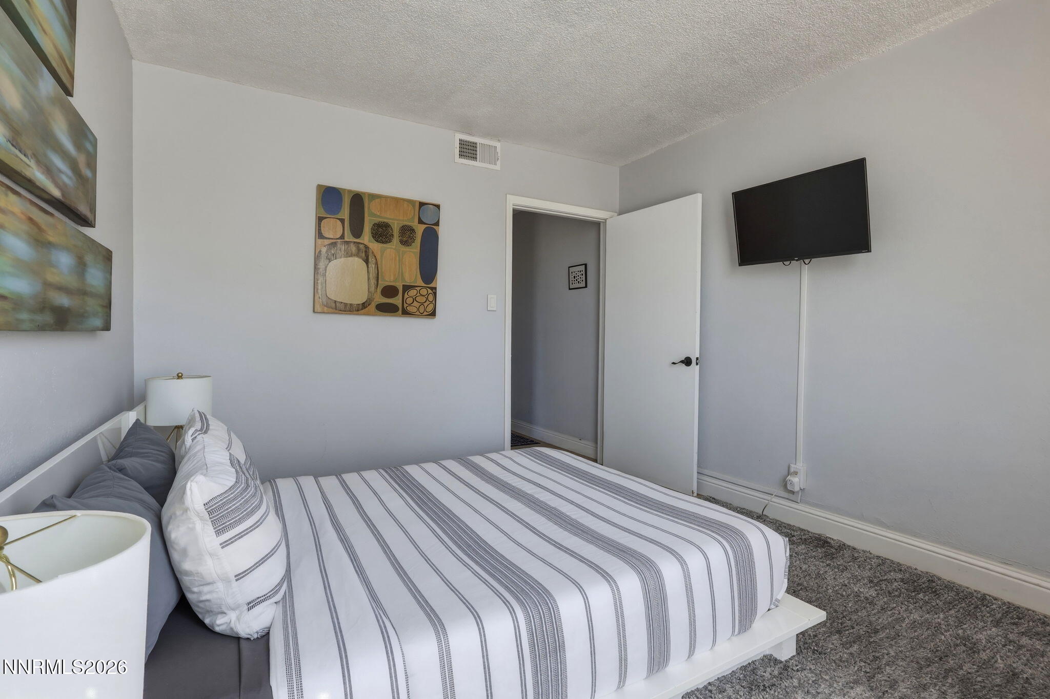 280 Island Avenue, Unit 201 Reno, NV 89501 - Photo 29 of 30 29-web-or-mls-IMG_7307