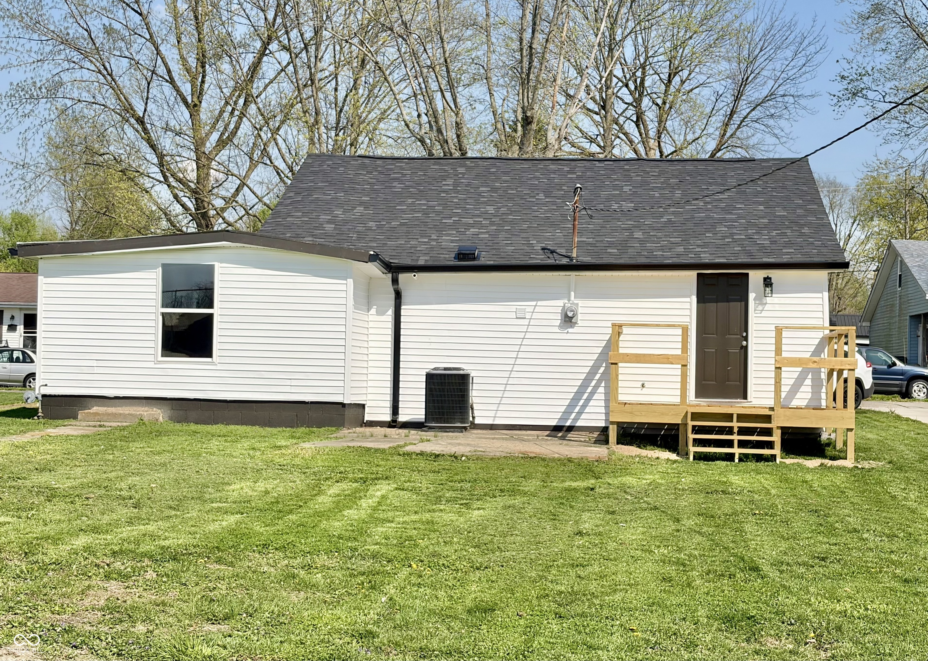 402 Walnut Street Hope, IN 47246 - Photo 22 of 24