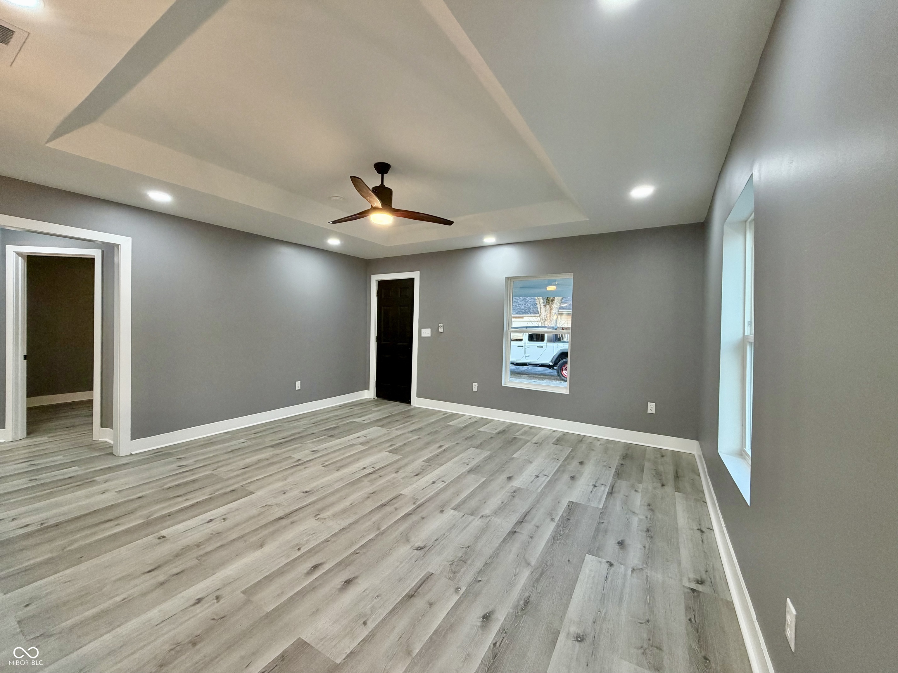 402 Walnut Street Hope, IN 47246 - Photo 3 of 24