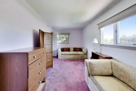 $599,500 | 245 Ann Street, Clarendon Hills, IL 60514