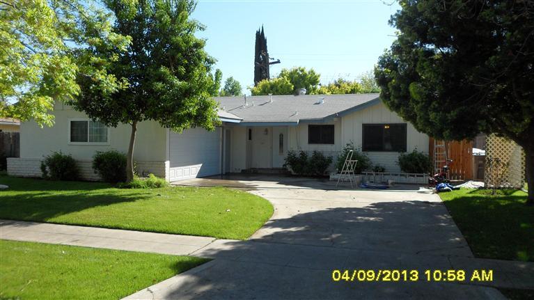 4656 North 5th Street Fresno, CA 93726 - Photo 1 of 20