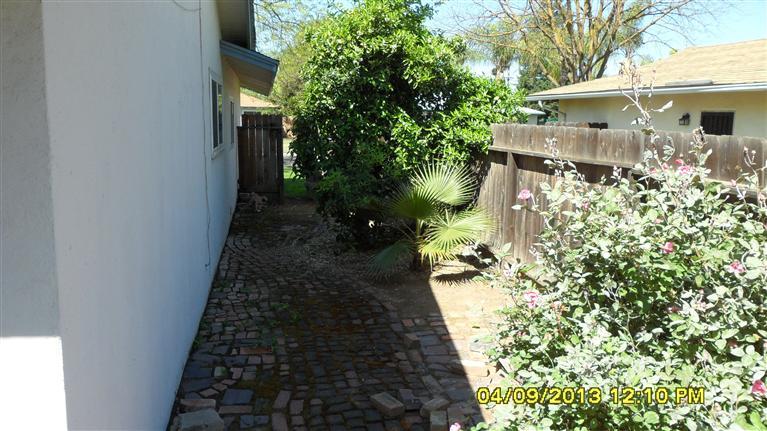 4656 North 5th Street Fresno, CA 93726 - Photo 18 of 20