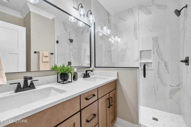 $1,119,000 | 2743 Old Club Drive, Loudon, TN 37774