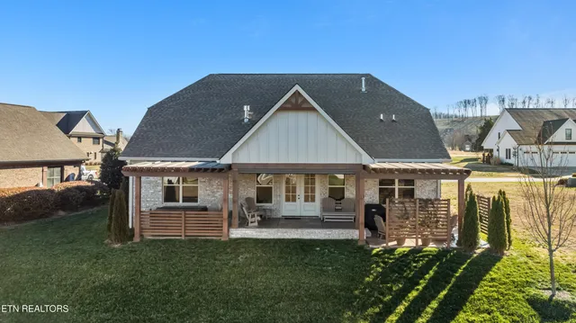$1,119,000 | 2743 Old Club Drive, Loudon, TN 37774