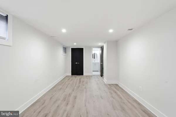 $3,000 | 1204 Trenton Place Southeast, Washington, DC 20032