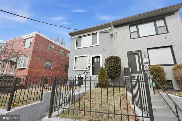 $3,000 | 1204 Trenton Place Southeast, Washington, DC 20032