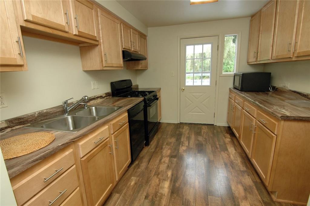 1741 O'Block Road Pittsburgh, PA 15239 - Photo 8 of 24 Gallery Image 8