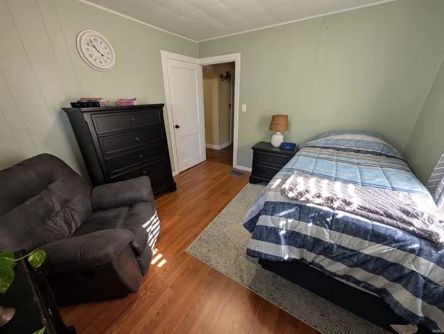 $199,900 | 301 Hawk Lane, Oaktown, IN 47561