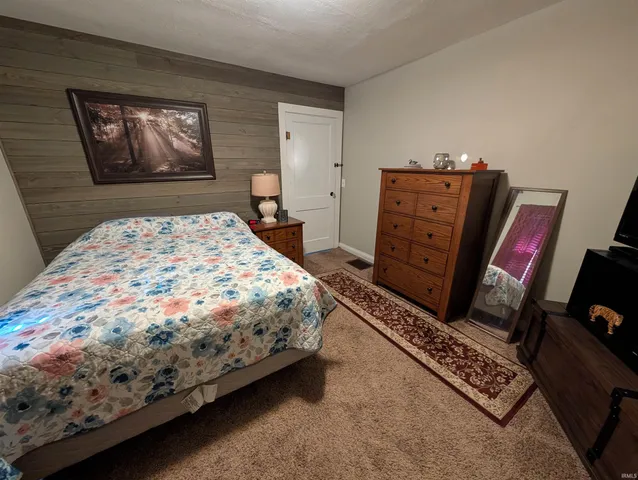 $199,900 | 301 Hawk Lane, Oaktown, IN 47561