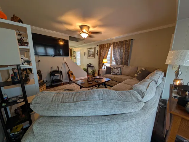 $199,900 | 301 Hawk Lane, Oaktown, IN 47561