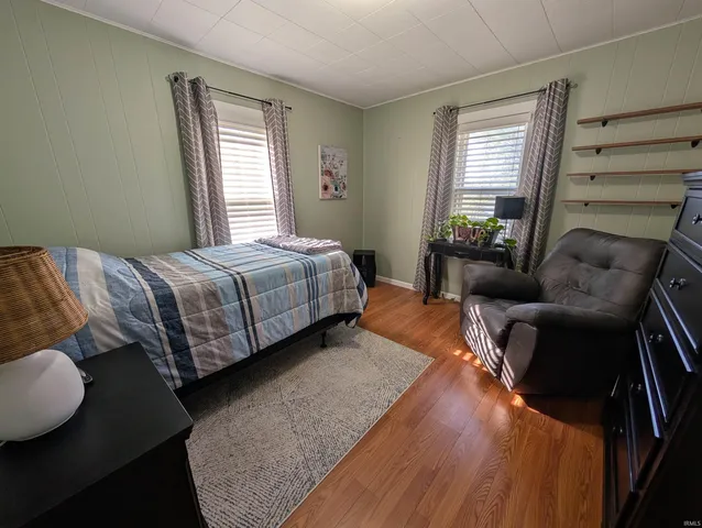 $199,900 | 301 Hawk Lane, Oaktown, IN 47561