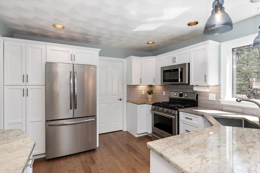 12 Rainbow Ridge Way Georgetown, MA 01833 - Photo 13 of 42 Gallery Image 13