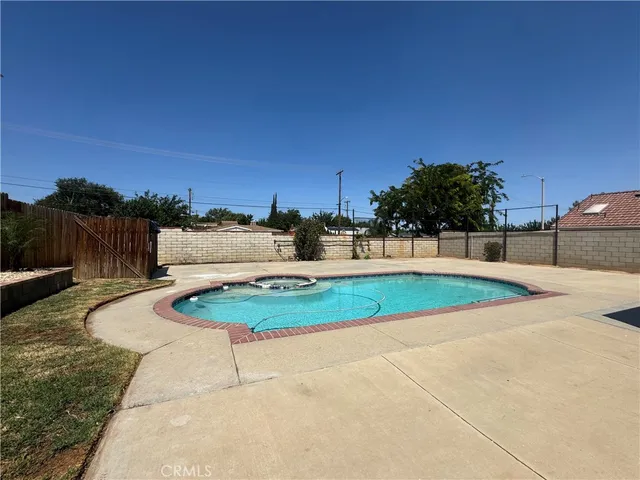 $3,300 | 37449 Bayberry Street, Palmdale, CA 93550