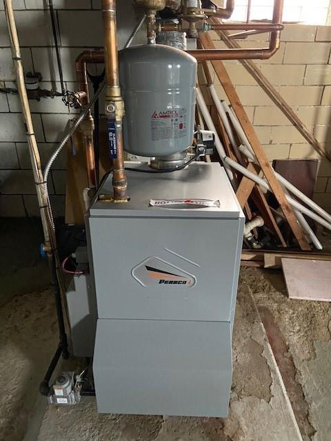 429 East Washington Street Rochester, PA 15074 - Photo 12 of 15 a close view of water heater room