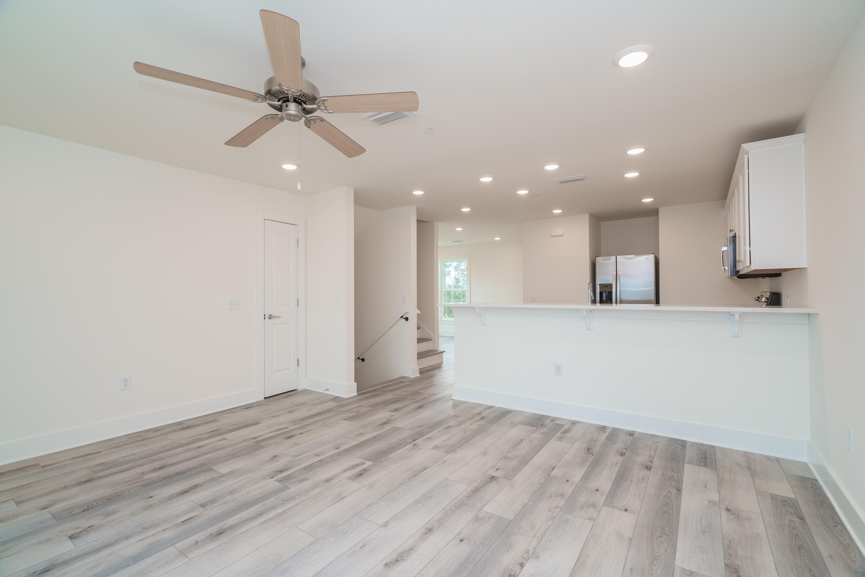 16138 Innerarity Point Road, Unit 15 Pensacola, FL 32507 - Photo 19 of 27 Dining to Kichen