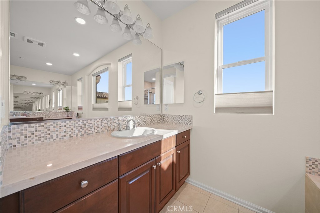 11662 North Ricasoli Way Porter Ranch, CA 91326 - Photo 46 of 75