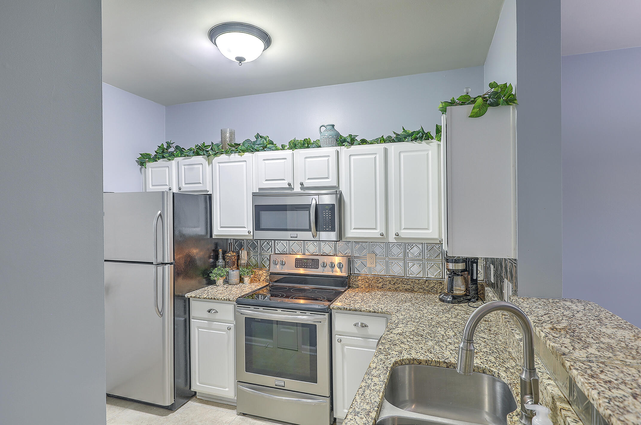 1600 Long Grove Drive, Unit 1417 Mount Pleasant, SC 29464 - Photo 18 of 31 1R3A1832_3_4_5_6_7_8