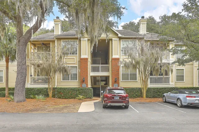 $3,500 | 1600 Long Grove Drive, Unit 1417, Mount Pleasant, SC 29464