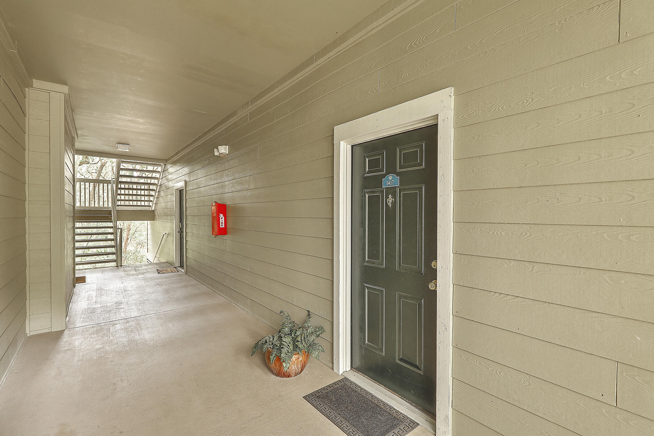 1600 Long Grove Drive, Unit 1417 Mount Pleasant, SC 29464 - Photo 4 of 31 1R3A1818_19_20_21_22_23_24