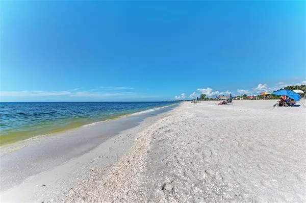 $2,250 | 1640 Saturn Road, Venice, FL 34293
