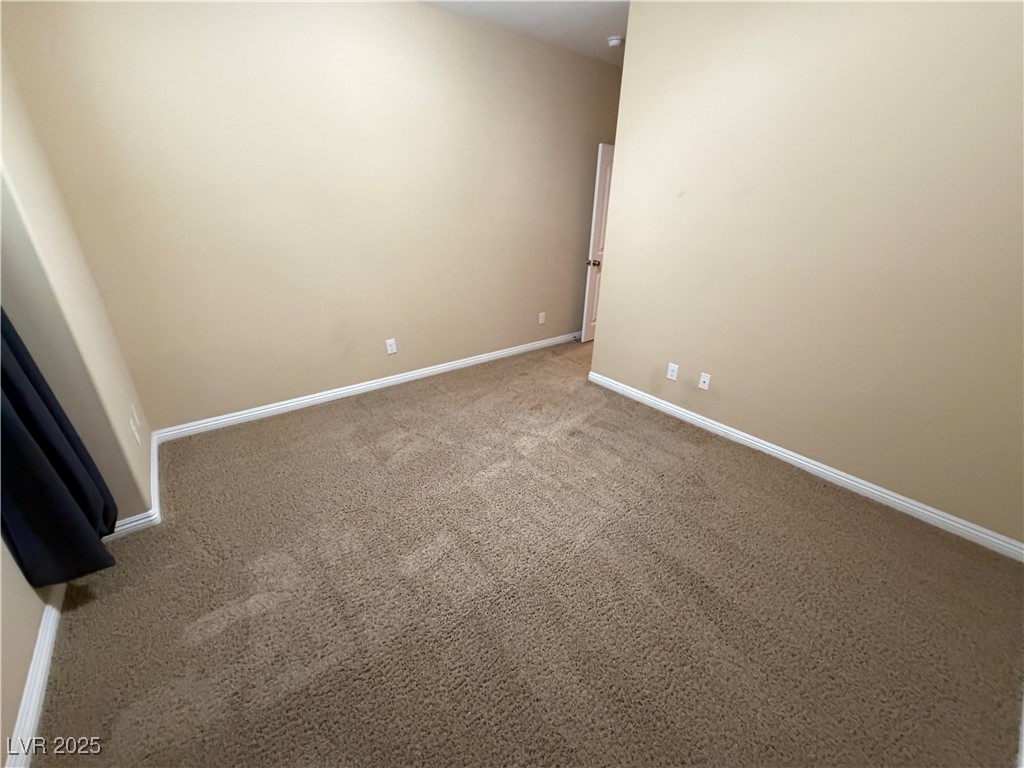 2899 Rough Green Street Las Vegas, NV 89117 - Photo 14 of 22