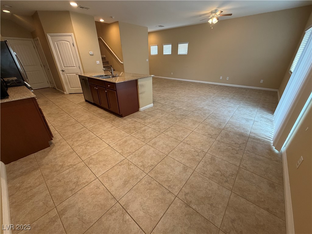 2899 Rough Green Street Las Vegas, NV 89117 - Photo 4 of 22