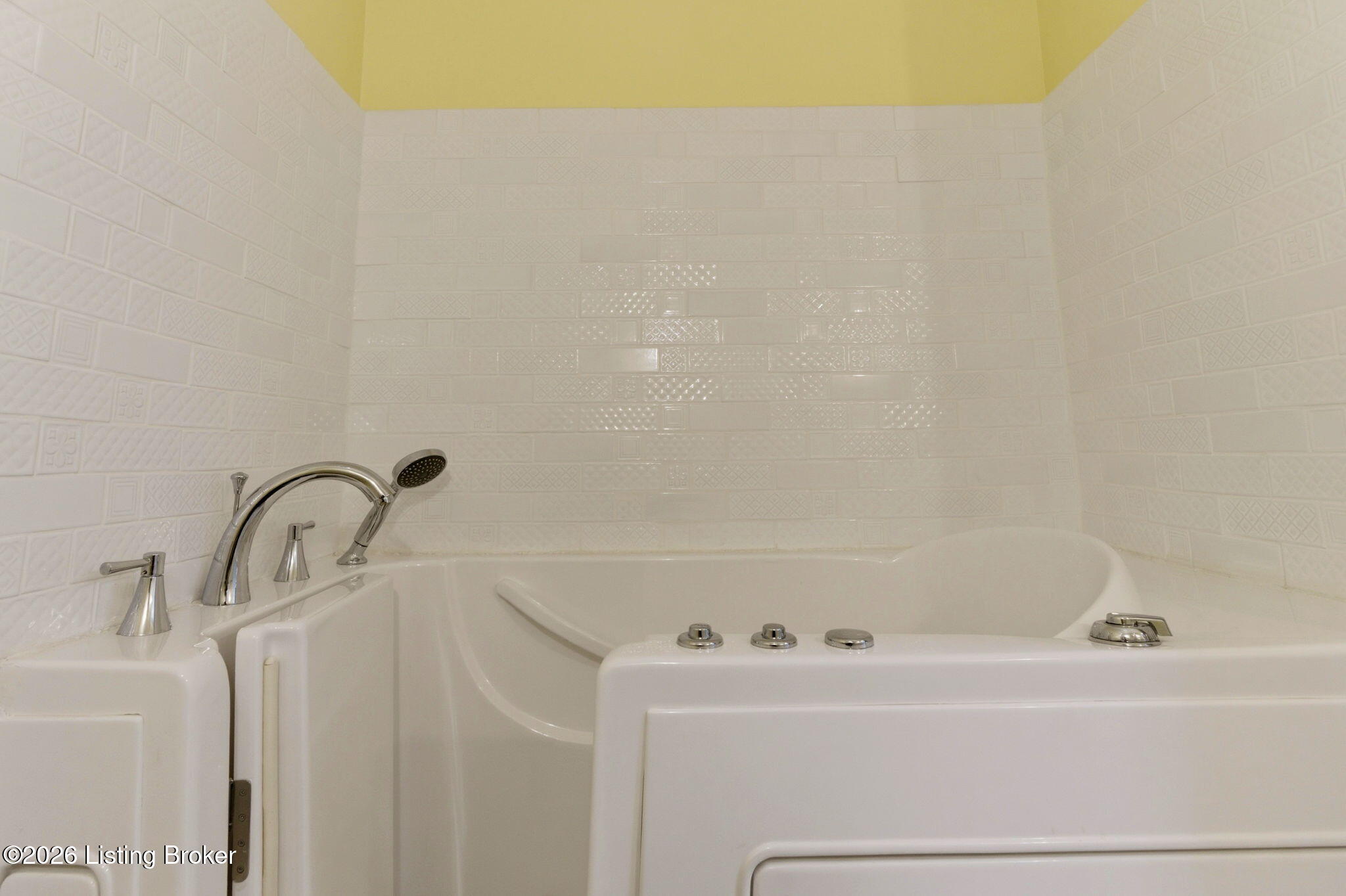 7814 Crown Top Road Louisville, KY 40241 - Photo 34 of 79 7814 Crown Top Rd-50