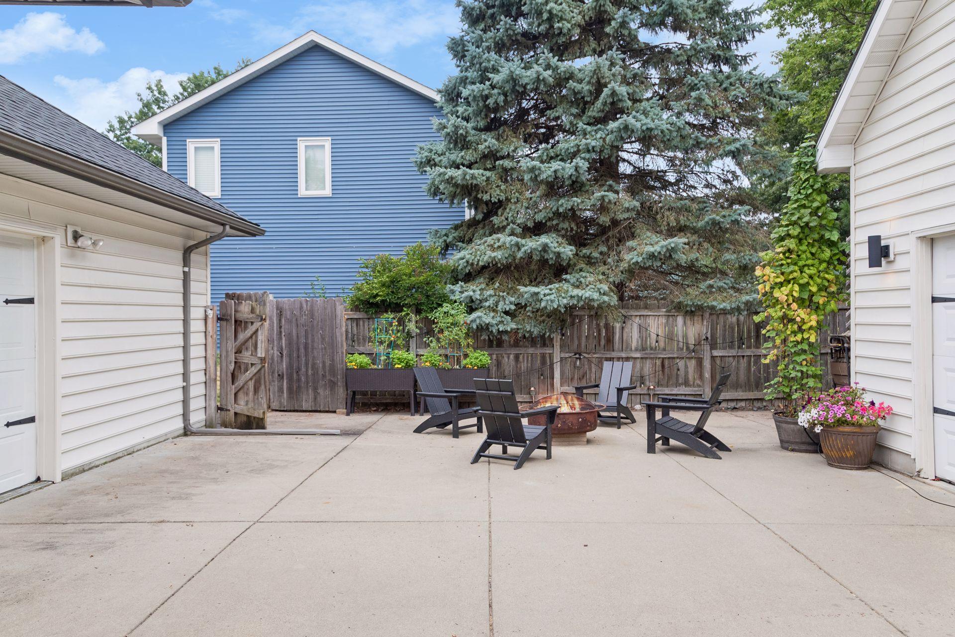 9136 Pinehurst Road Woodbury, MN 55125 - Photo 75 of 86 Gallery Image 75