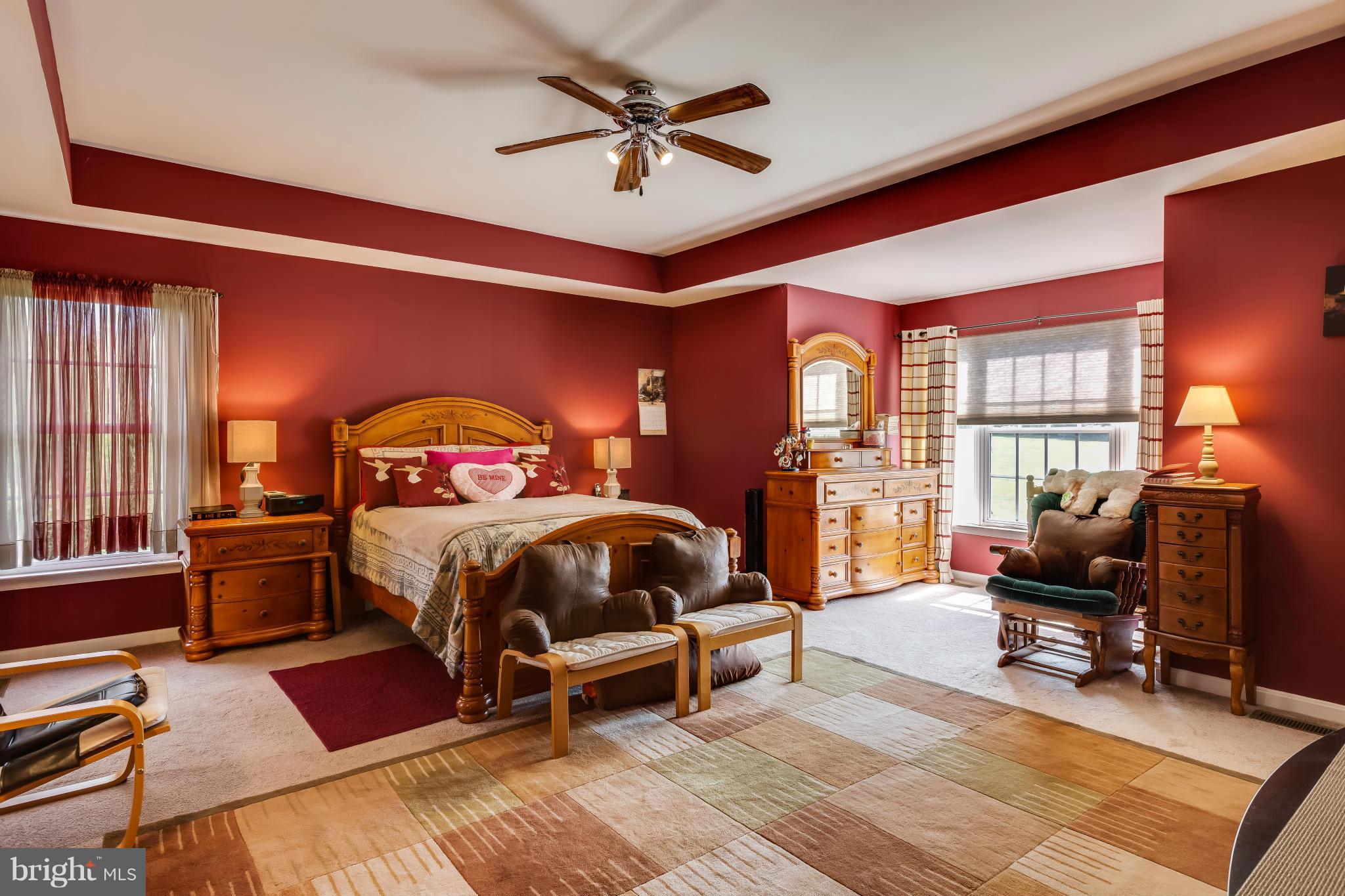35415 Somerset Ridge Road Locust Grove, VA 22508 - Photo 10 of 25 Huge master bedroom)
