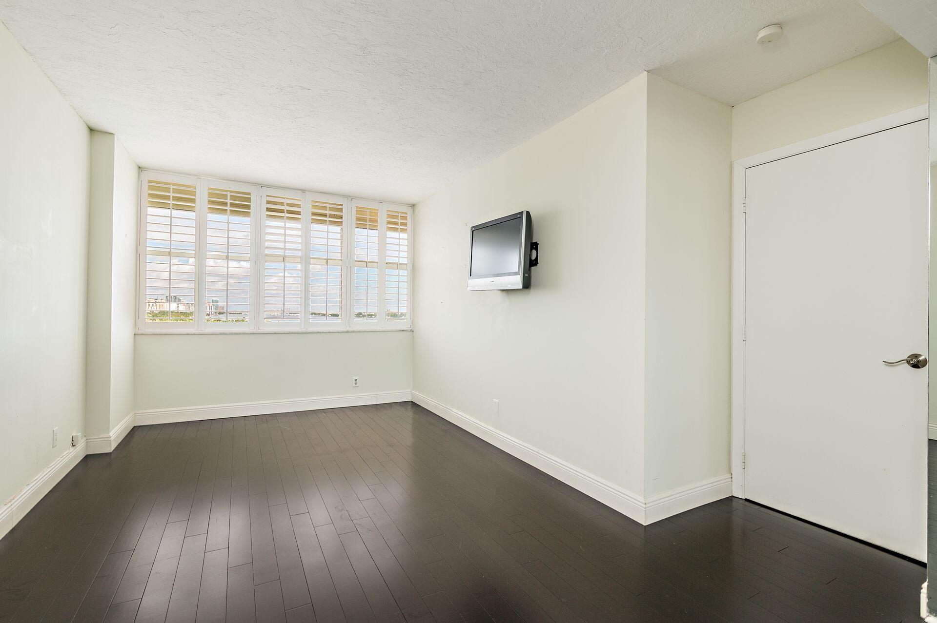 3800 Washington Road, Unit 1209 West Palm Beach, FL 33405 - Photo 8 of 23 10