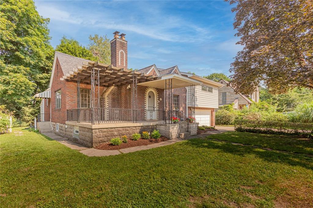 403 Woodside Road Pittsburgh, PA 15221 - Photo 1 of 25 Gallery Image 1