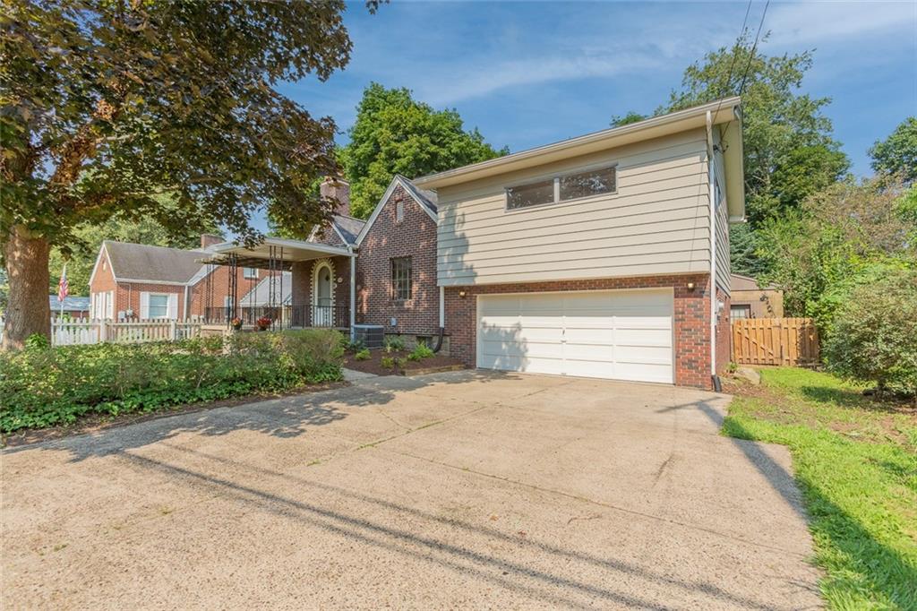 403 Woodside Road Pittsburgh, PA 15221 - Photo 2 of 25 Gallery Image 2