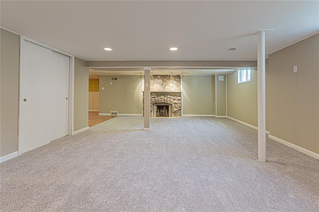 403 Woodside Road Pittsburgh, PA 15221 - Photo 20 of 25 Gallery Image 20