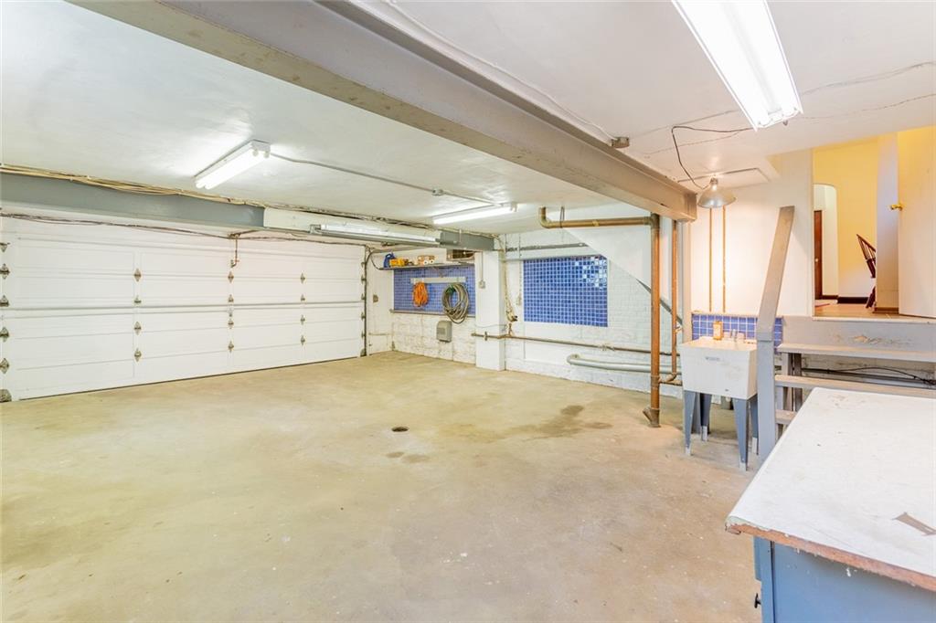 403 Woodside Road Pittsburgh, PA 15221 - Photo 23 of 25 Gallery Image 23