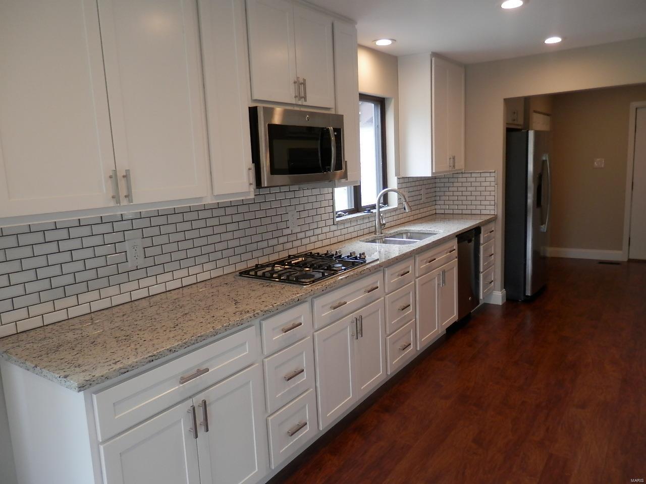 4133 Ringer Road St. Louis, MO 63129 - Photo 12 of 35 Gallery Image 12