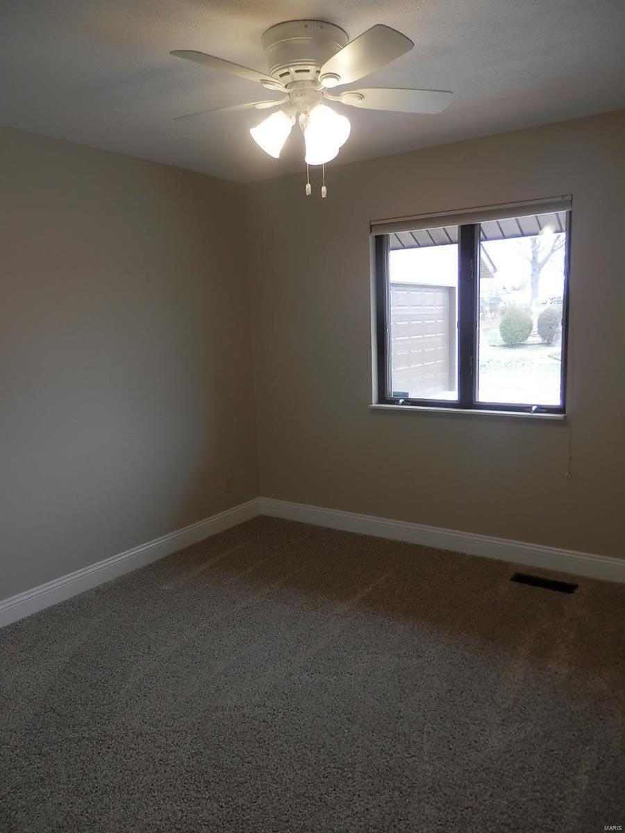 4133 Ringer Road St. Louis, MO 63129 - Photo 14 of 35 Gallery Image 14